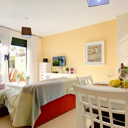 Cala Bajo Apartmán Nerja