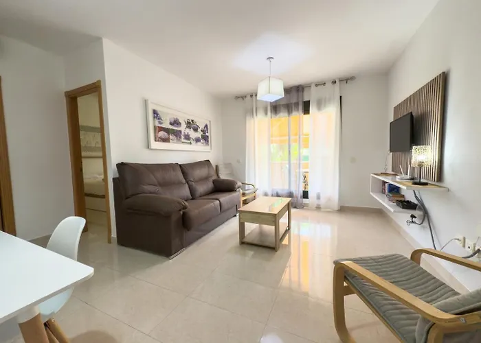 Cala Bajo Апартаменти Нерха